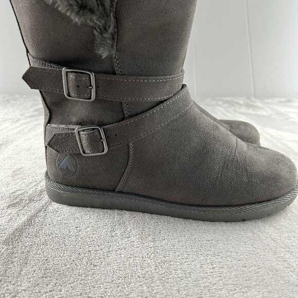 Women's Airwalk Grey Short Winter Boots Sz 8.5 Faux Fur lined Faux Suede Buckles - Picture 5 of 7